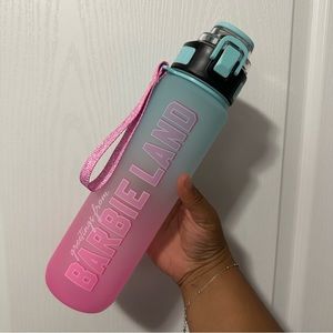 Barbie 30oz pink and blue motivational water bottle